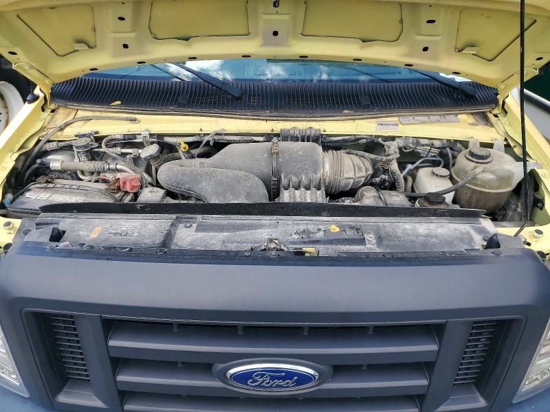2019 Ford Econoline E450 Super Duty Cutaway Van