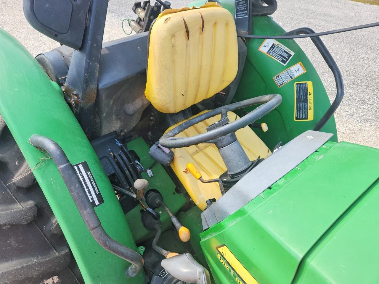 2013 John Deere 5425 Mfwd Tractor