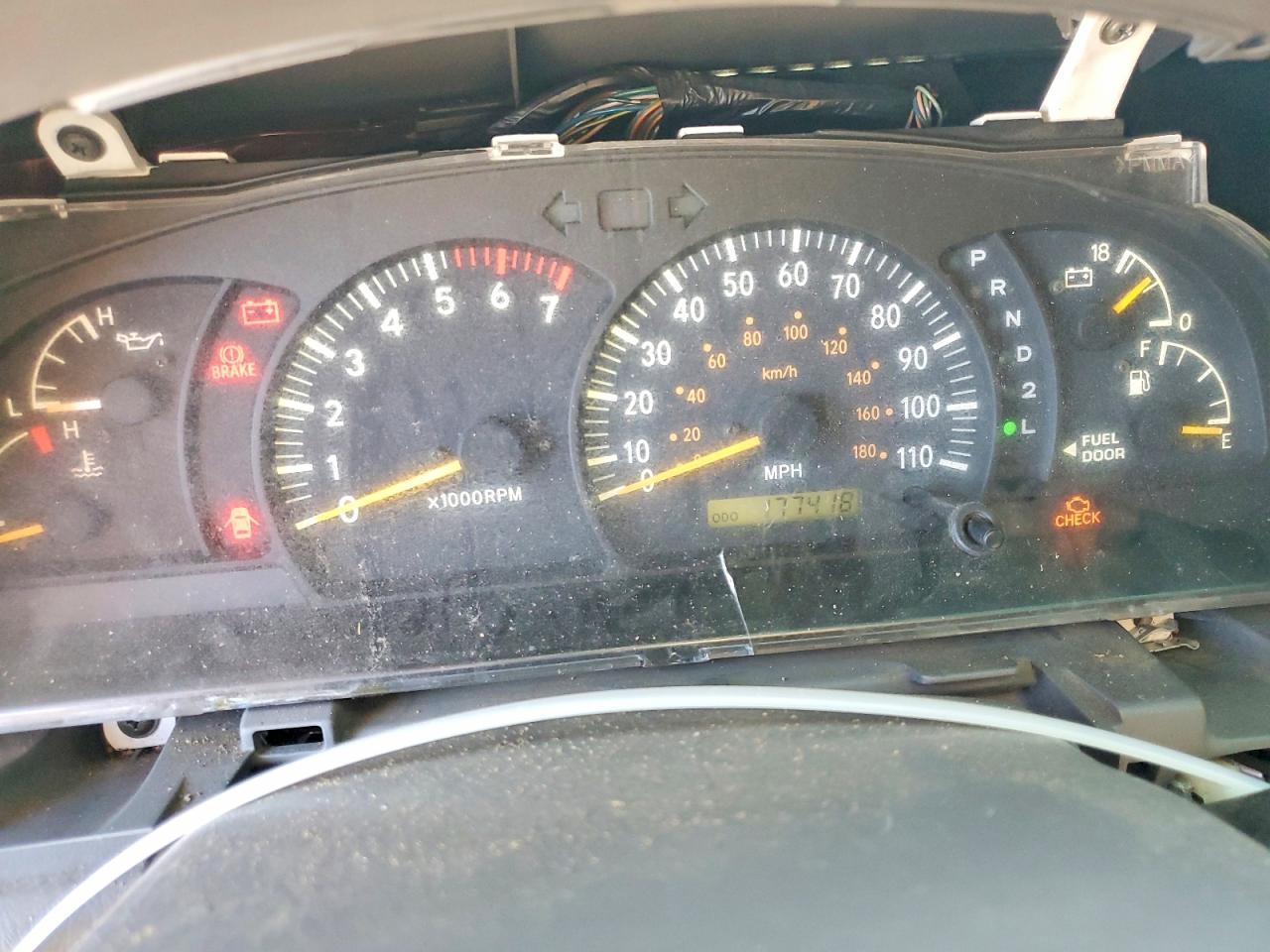 2002 Toyota Tundra SR5 V8