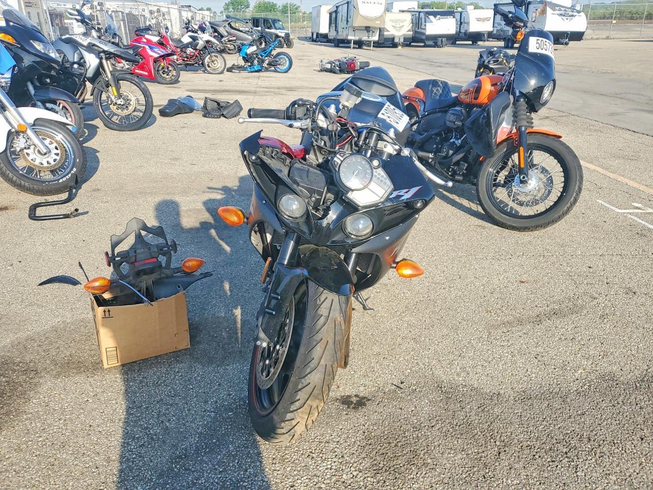 2009 Yama YZFR1