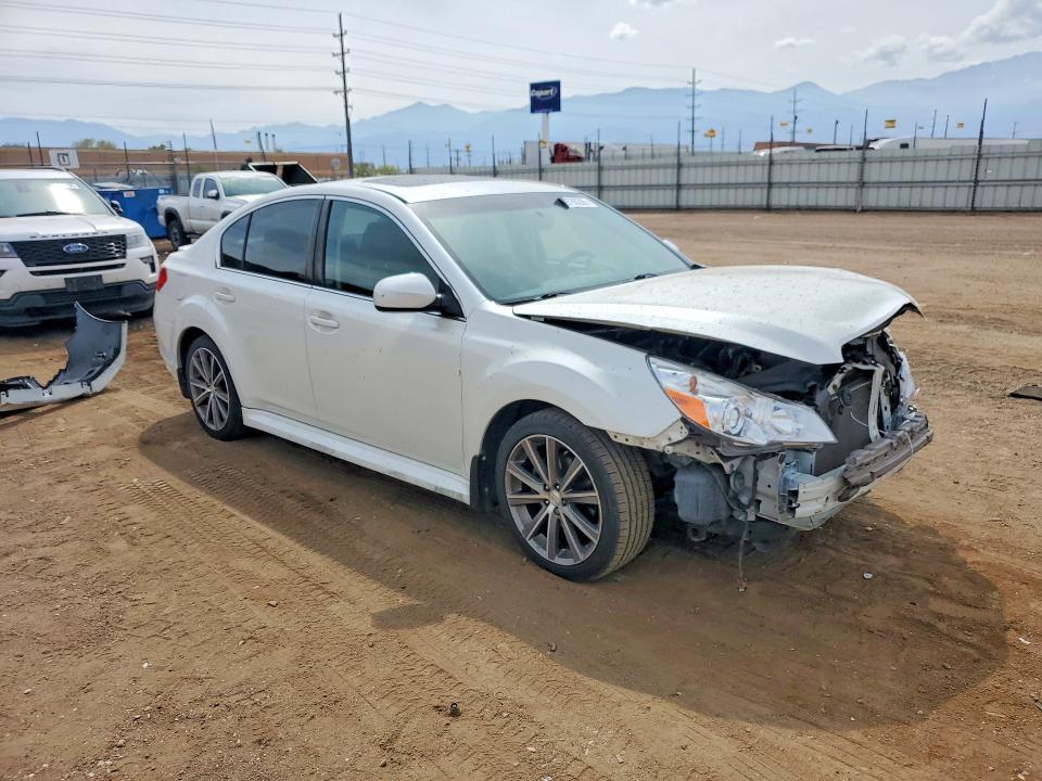 2013 Subaru Legacy 2.5i Premium