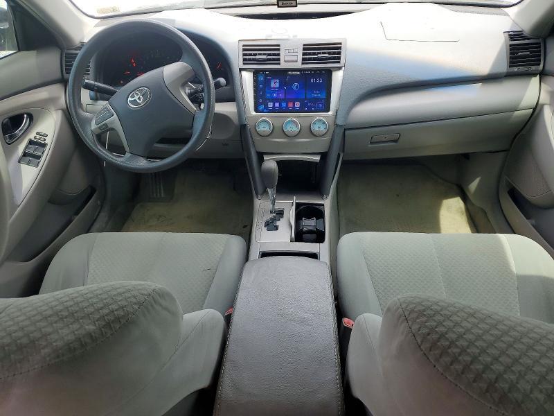 2009 Toyota Camry le