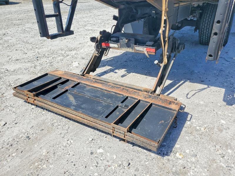 2015 Freightliner Business Class M2 BOX Truck