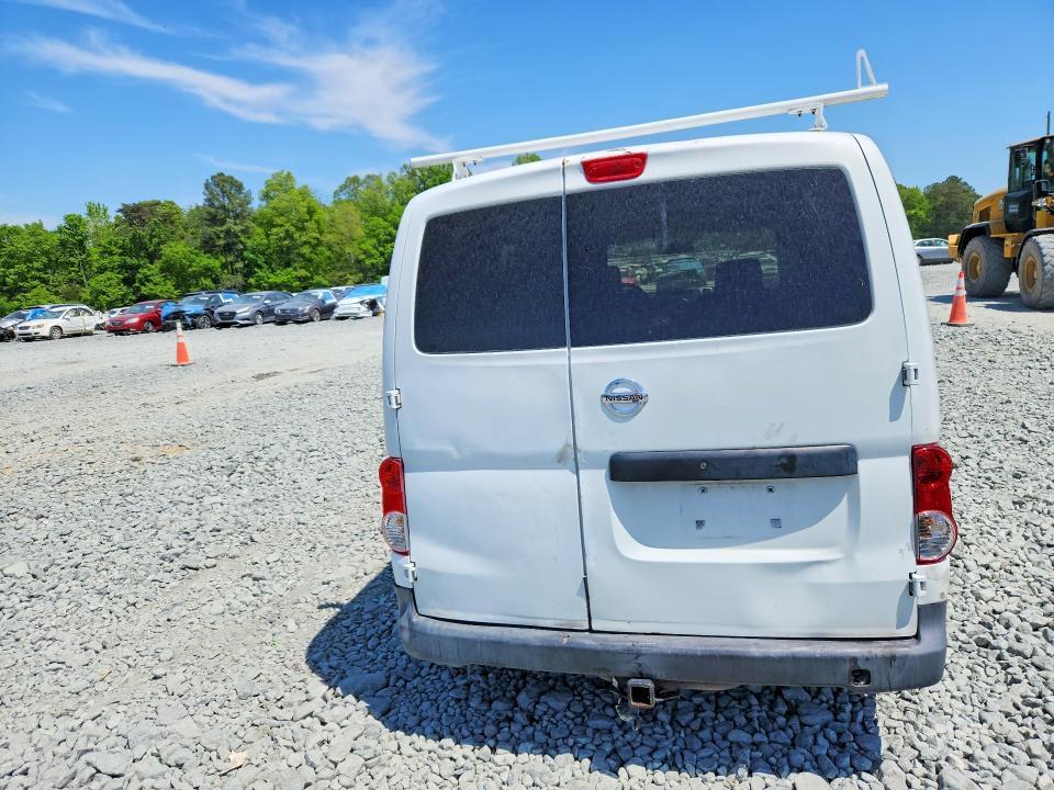 2015 Nissan NV200 S