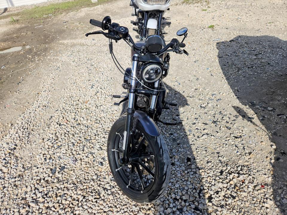 2016 Harley-Davidson XL883 Iron 883