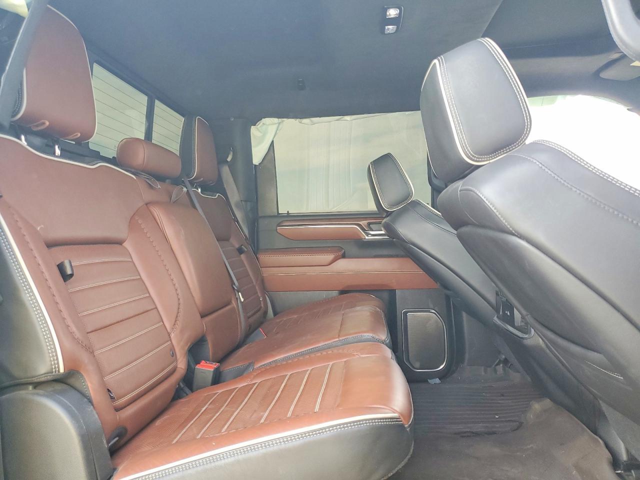 2024 GMC Sierra K3500 Denali Ultimate