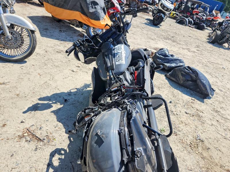 2022 Harley-Davidson Flhtk