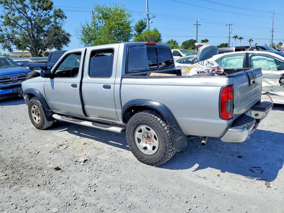 2000 Nissan Frontier XE