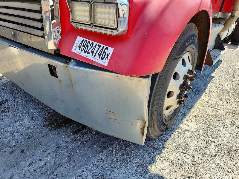 2006 Kenworth Construction W900