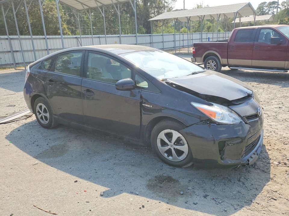2013 Toyota Prius Four