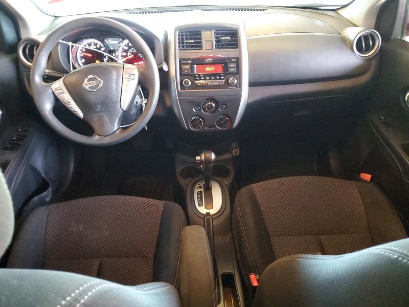 2018 Nissan Versa sv