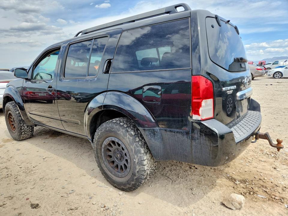 2012 Nissan Pathfinder s