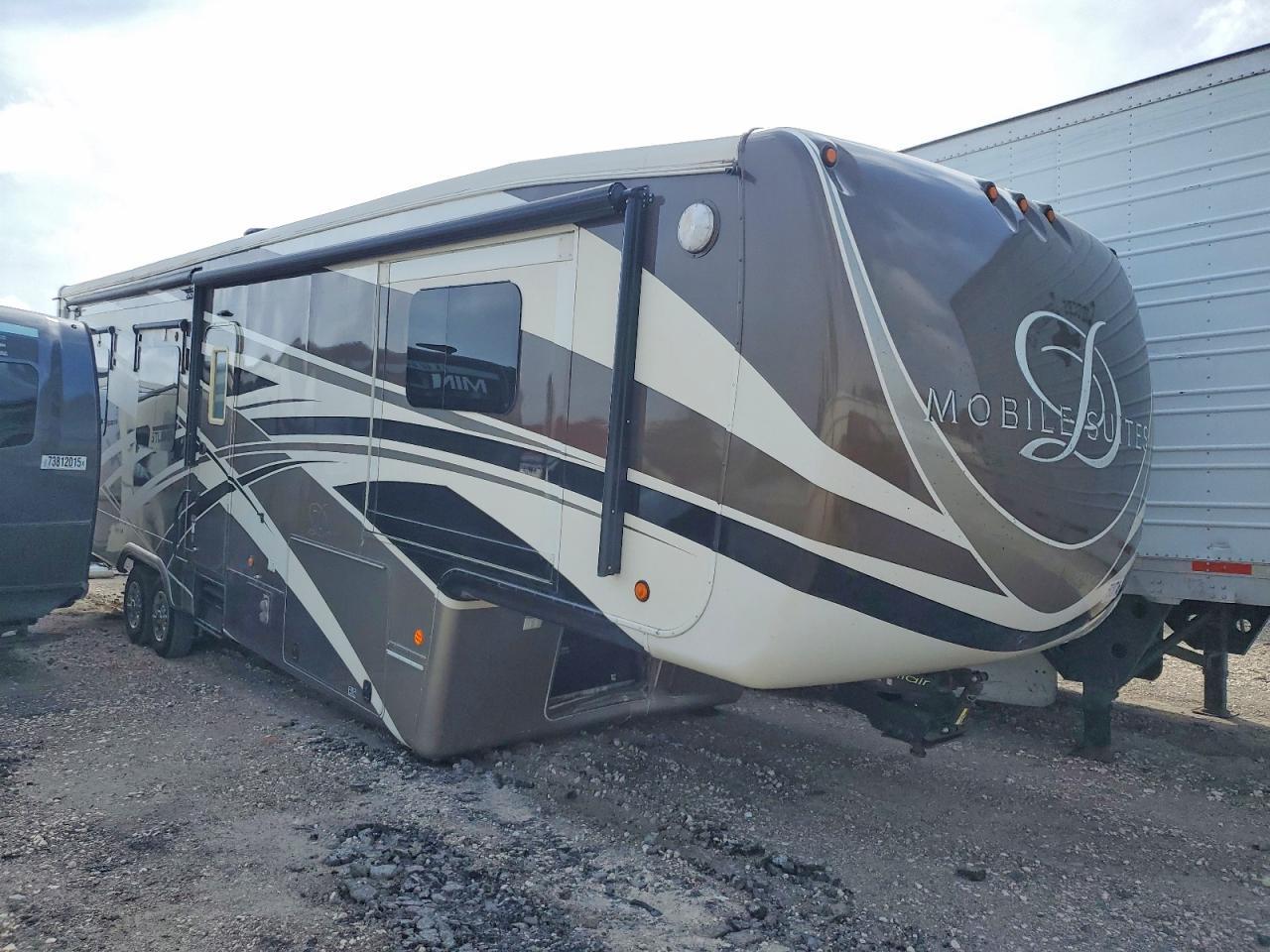 2016 United Trailer Semi Trail