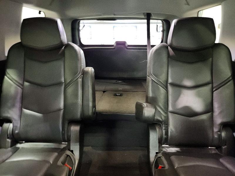 2015 Cadillac Escalade Luxury