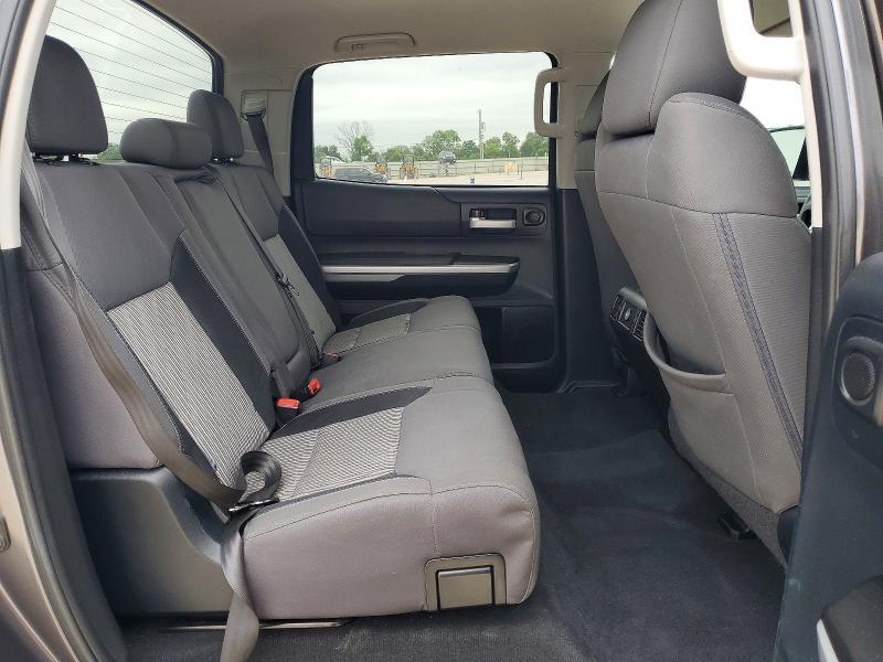 2016 Toyota Tundra Crewmax SR5