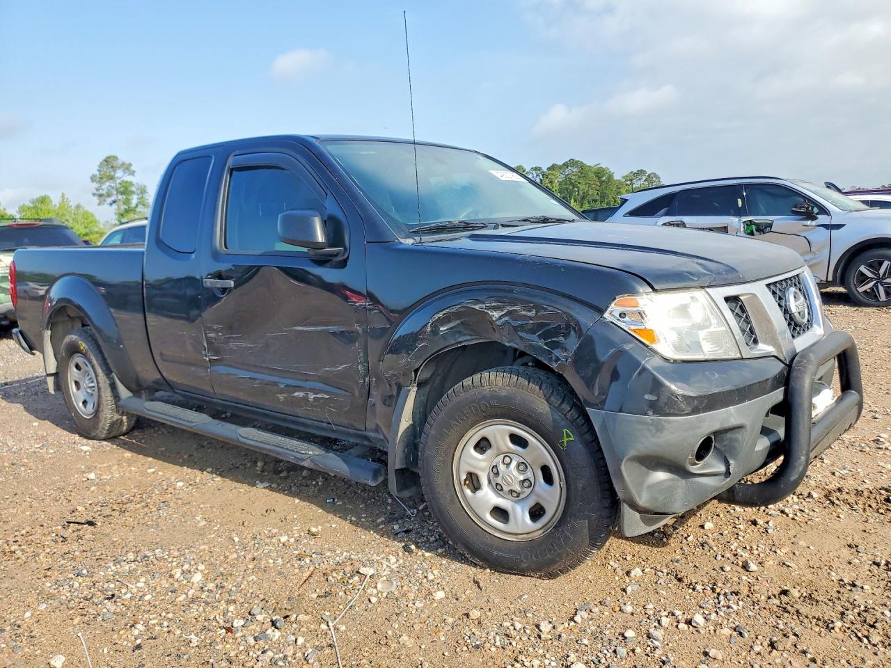 2019 Nissan Frontier S