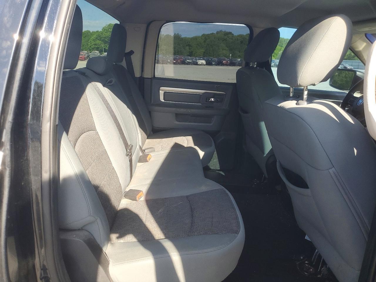 2013 Dodge RAM 1500 SLT