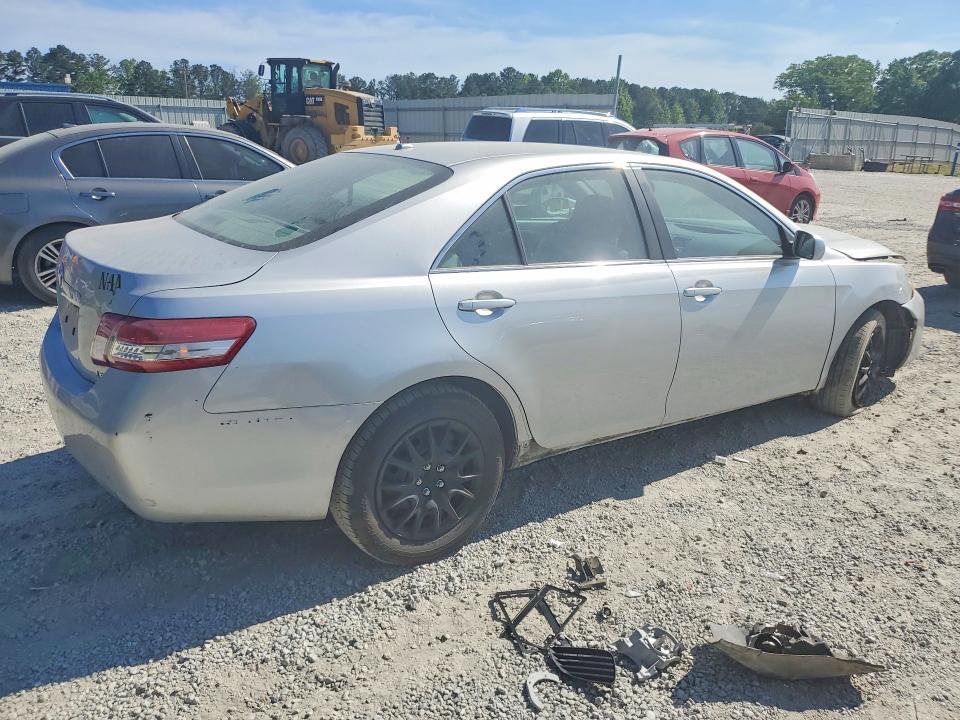 2010 Toyota Camry le