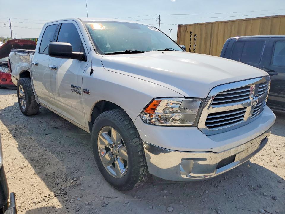 2016 Dodge RAM 1500 SLT