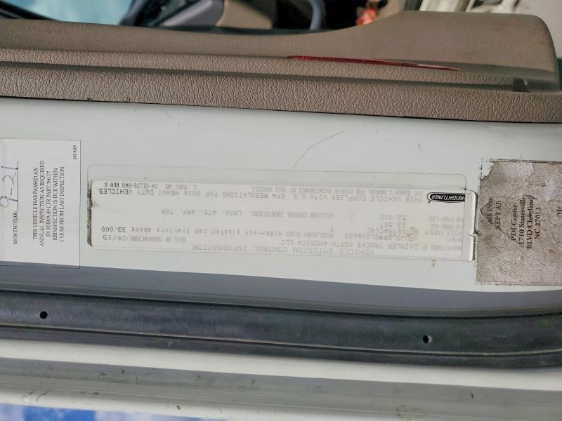 2016 Freightliner Cascadia 125 Semi Truck