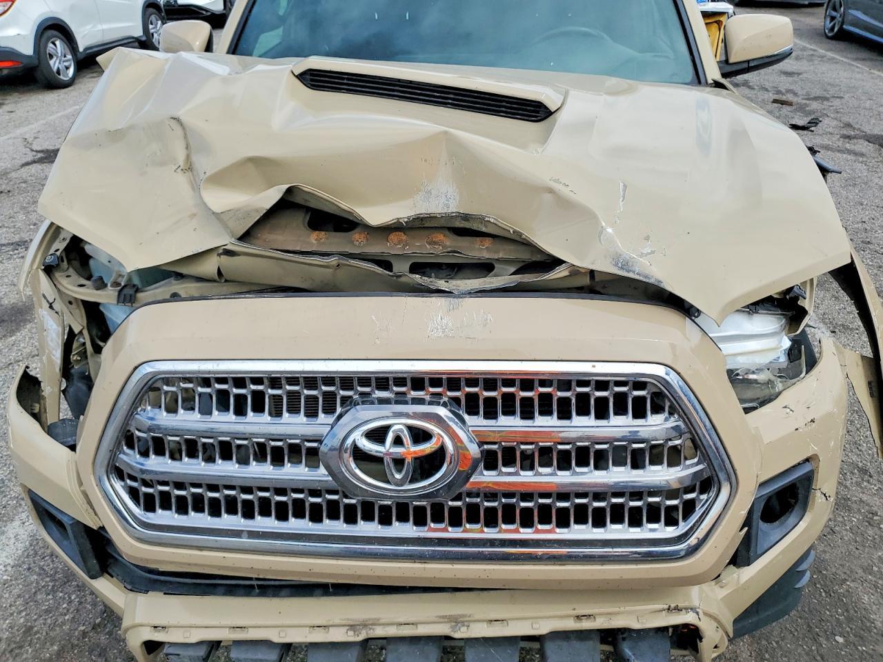 2016 Toyota Tacoma TRD Sport