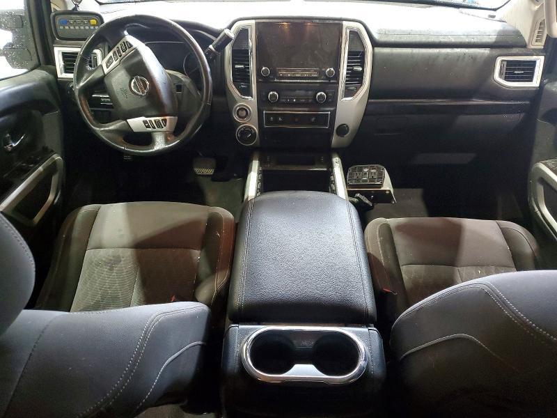 2021 Nissan Titan XD SV