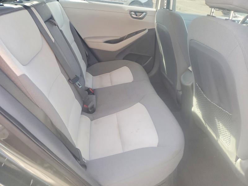 2020 Hyundai Ioniq Hybrid se