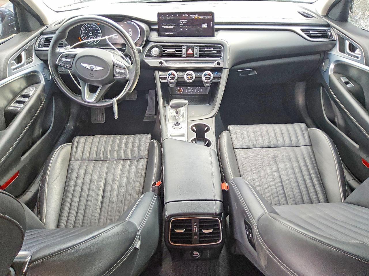 2022 Genesis G70 Base