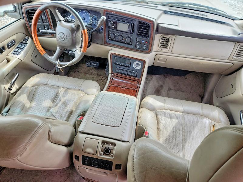 2002 Cadillac Escalade Luxury