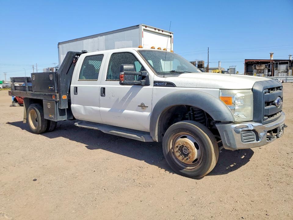 2016 Ford F550 Super Duty Flatbed Truck