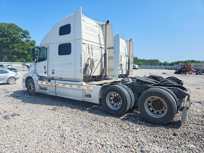 2018 Volvo VNL Semi Truck