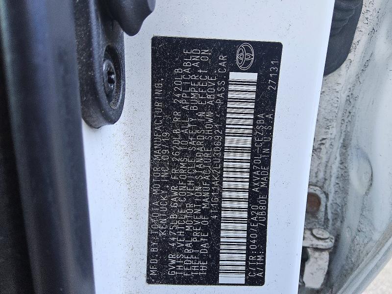 2020 Toyota Camry se