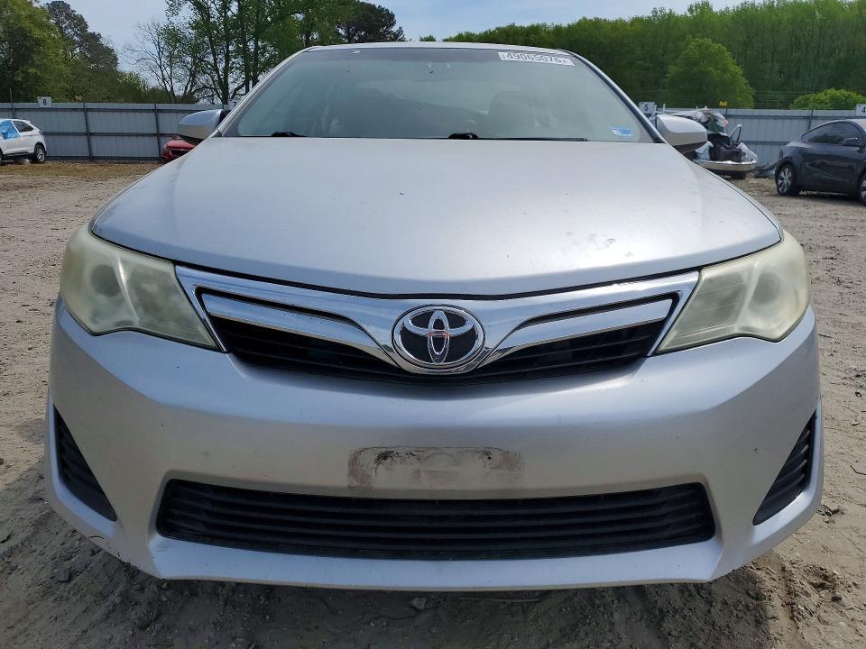 2012 Toyota Camry le