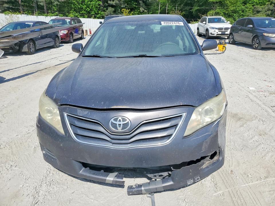 2011 Toyota Camry le