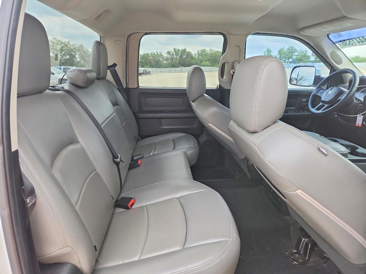 2013 Dodge RAM 3500 ST