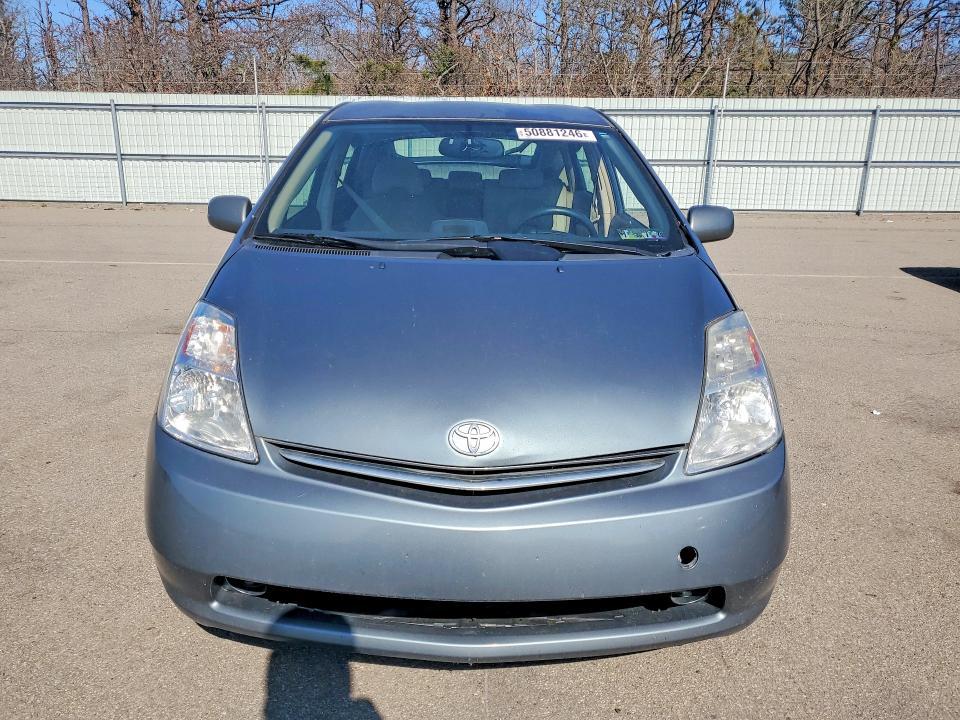 2004 Toyota Prius Base