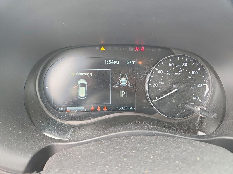 2023 Nissan Kicks sr