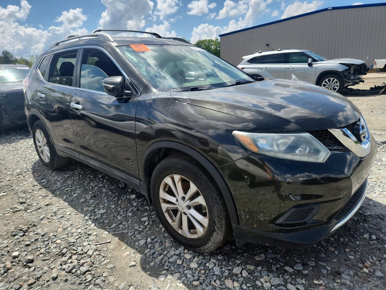 2014 Nissan Rogue sv