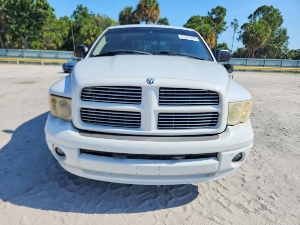 2005 Dodge RAM 1500 ST