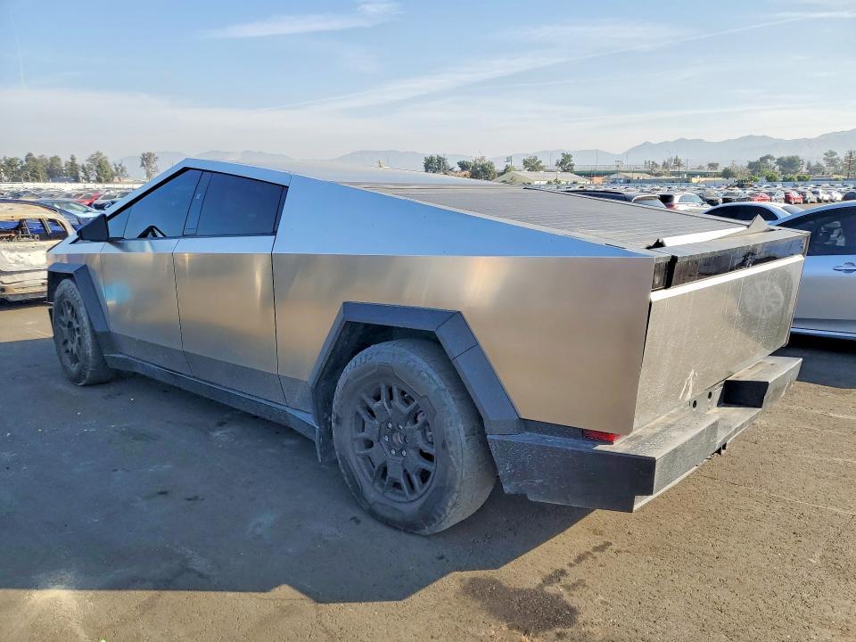 2024 Tesla Cybertruck