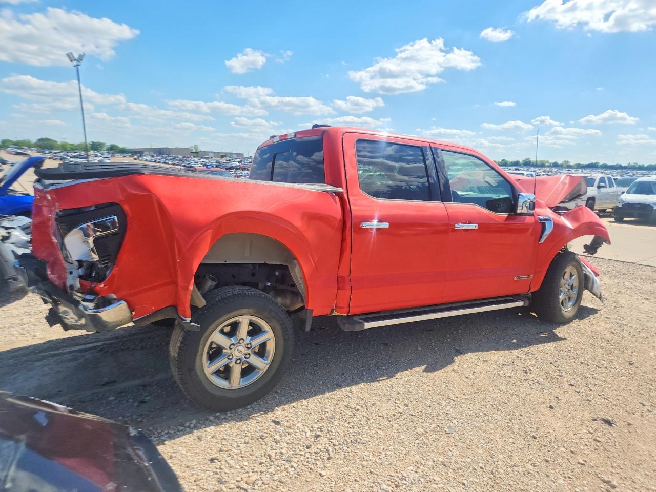 2025 Ford F150 XLT