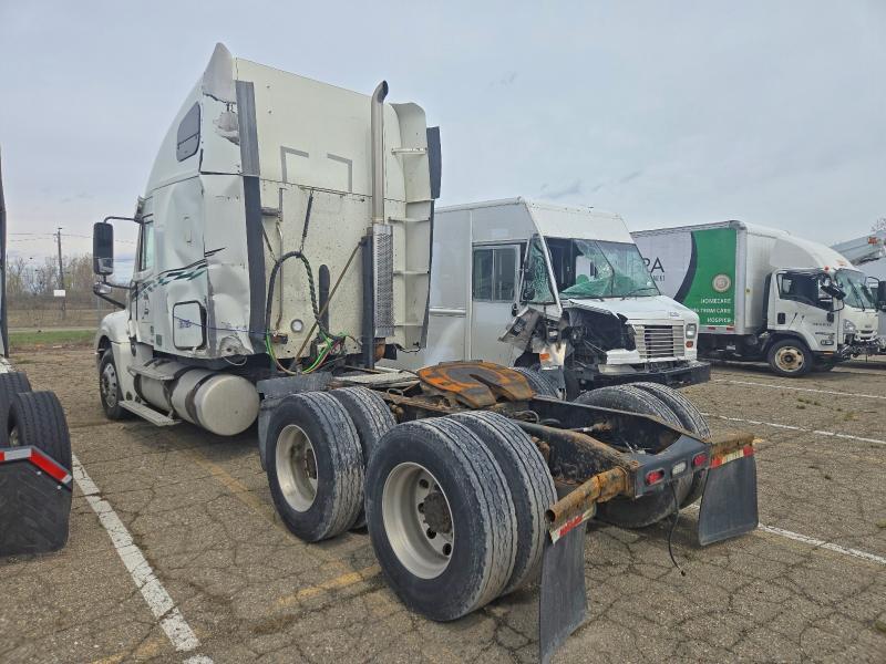 2010 Freightliner Columbia Semi Truck