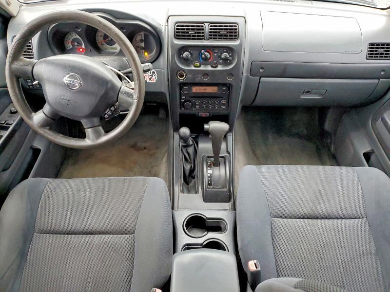 2004 Nissan Frontier Crew Cab XE V6