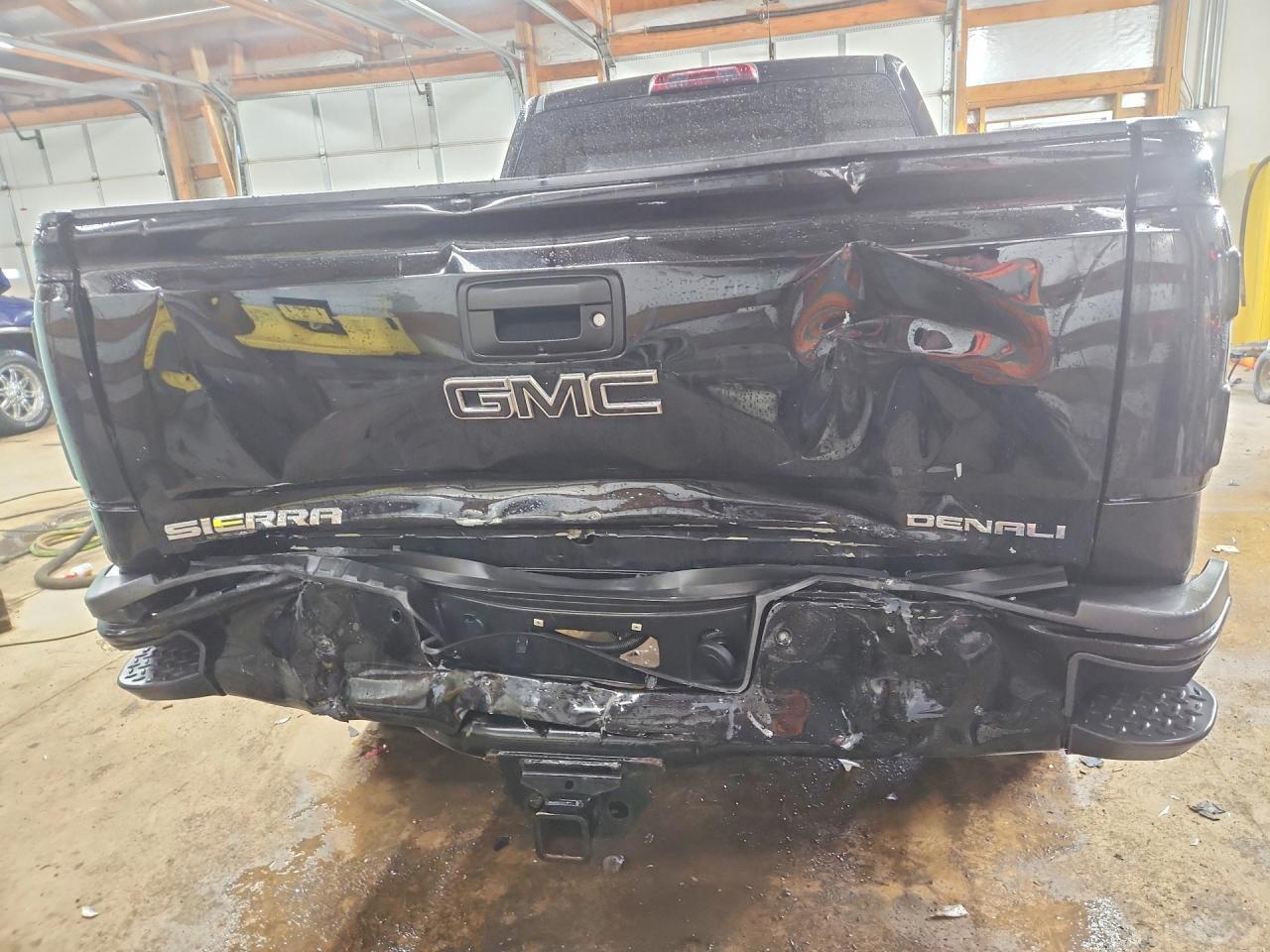 2016 GMC Sierra K2500 Denali