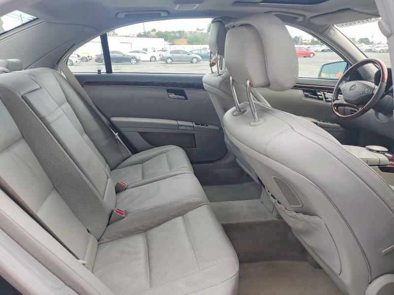 2011 Mercedes-Benz S 550
