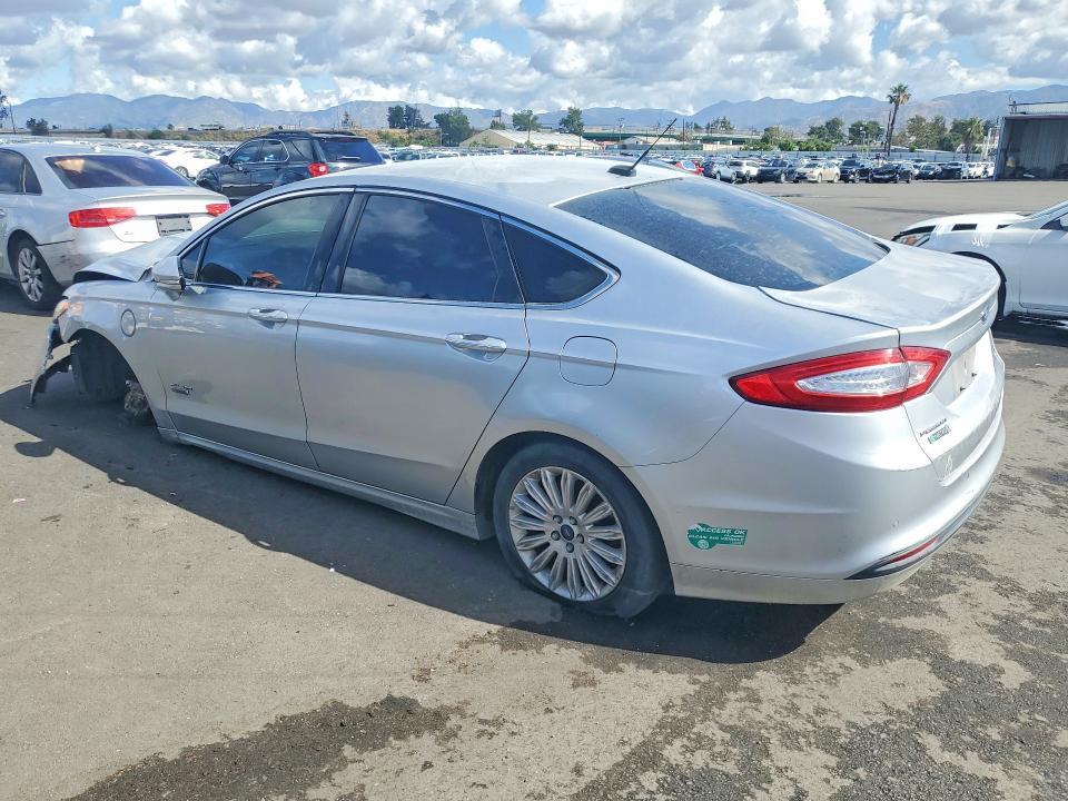 2016 Ford Fusion se Phev