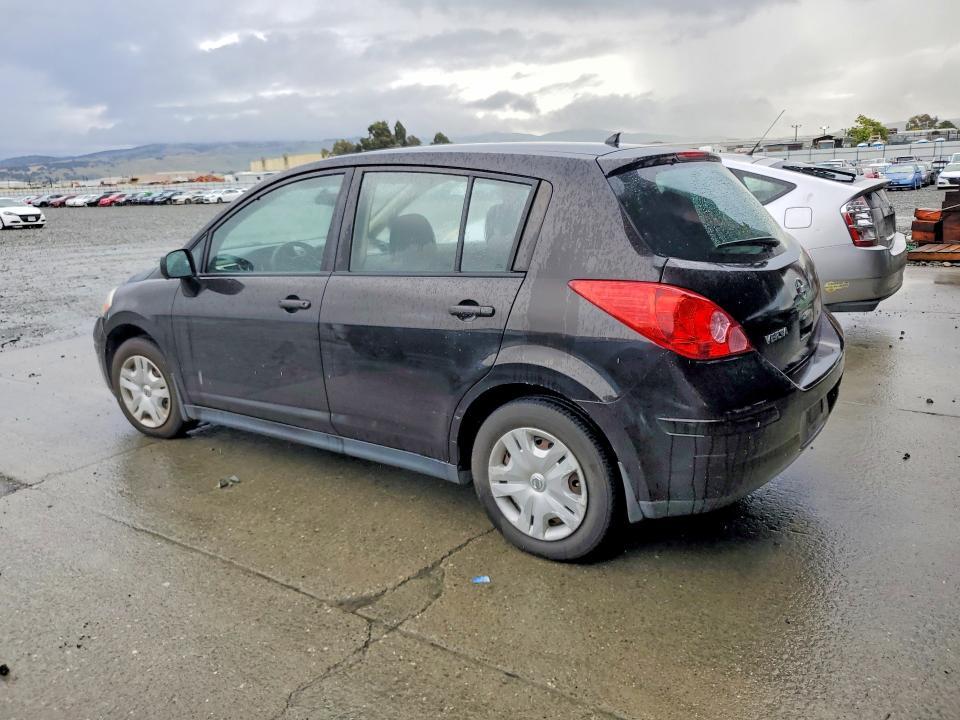2012 Nissan Versa 1.8 s