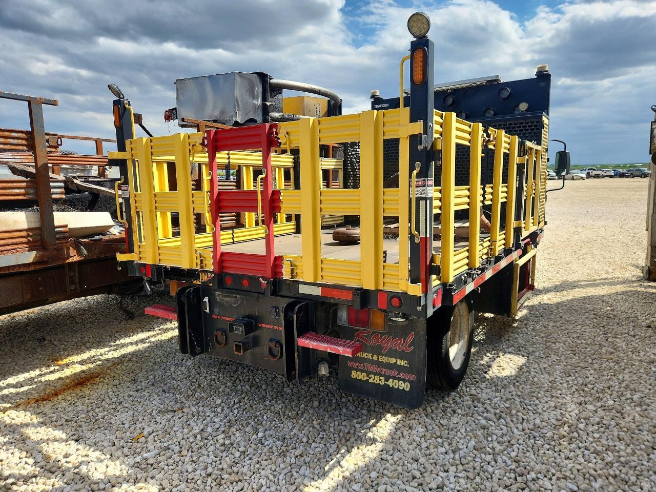 2018 Chev Rolet 4500 Flatbed Truck