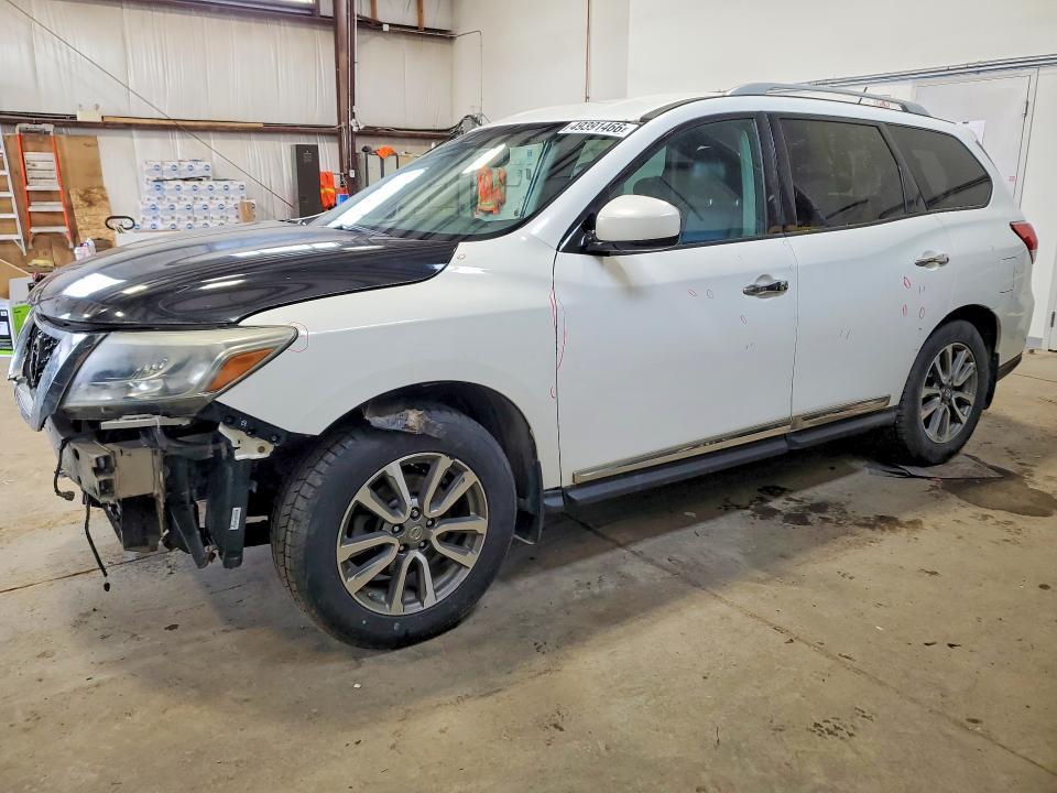 2014 Nissan Pathfinder s