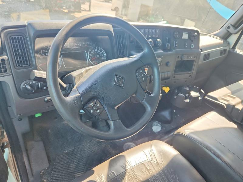 2022 International Mv607 box Truck